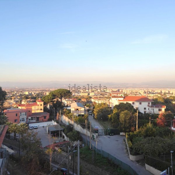 appartamento in vendita a Napoli in zona Chiaiano