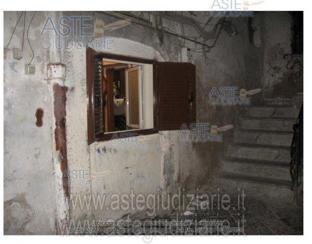 appartamento in vendita a Napoli in zona San Ferdinando