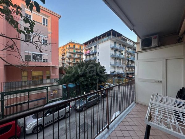 appartamento in vendita a Napoli in zona Bagnoli