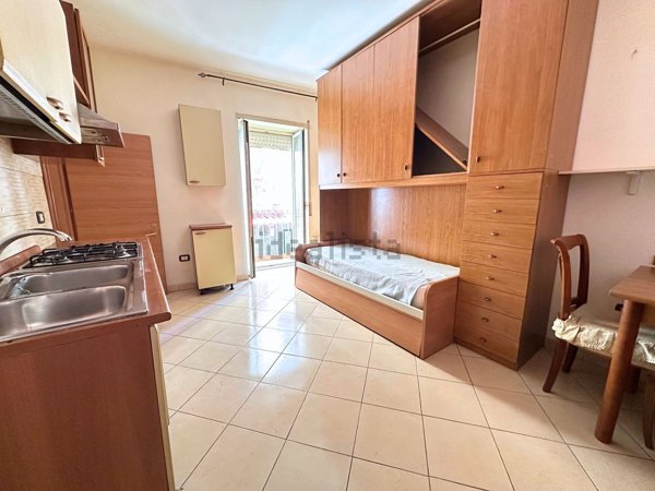 monolocale in vendita a Napoli in zona Stella