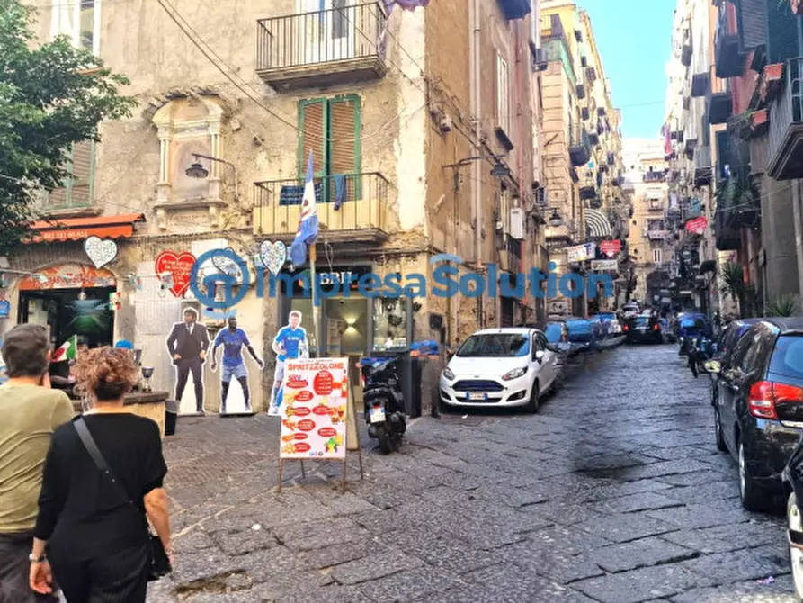 negozio in vendita a Napoli