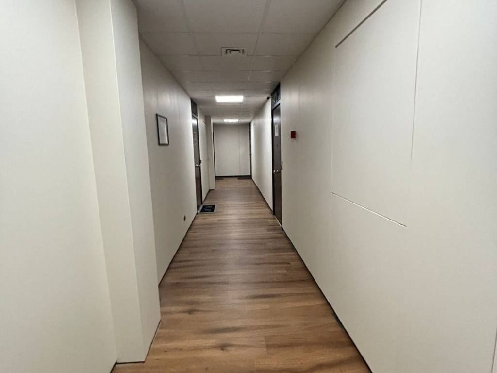 ufficio in vendita a Napoli in zona Zona Industriale-Ferrovia