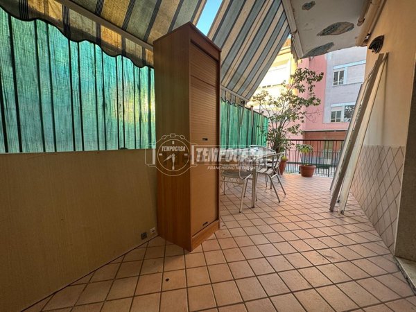 appartamento in vendita a Napoli in zona Bagnoli