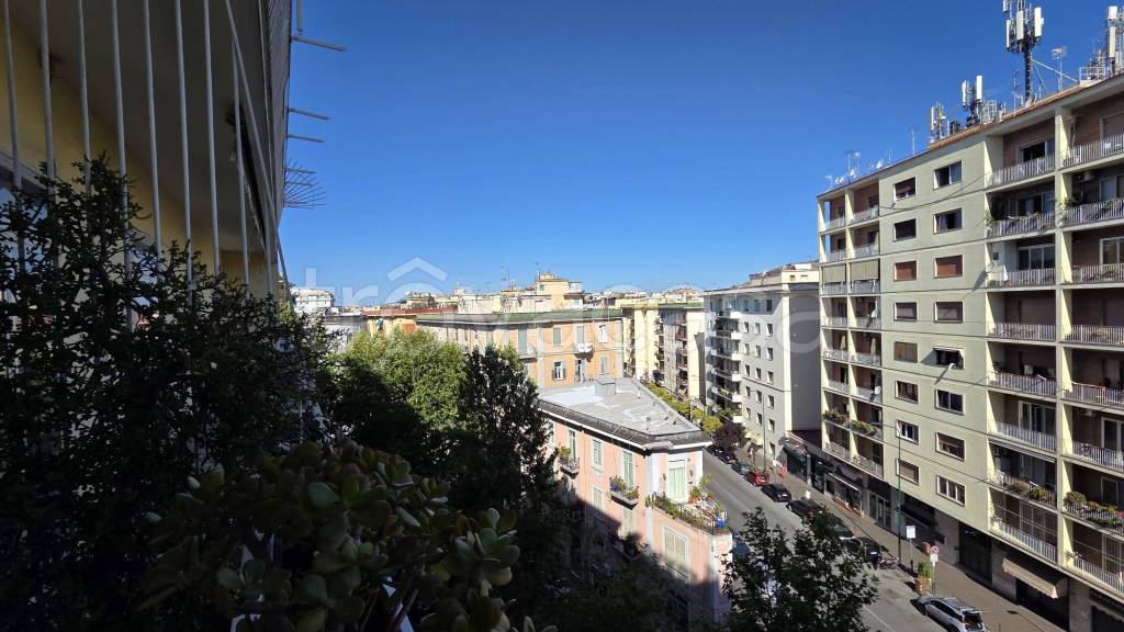 appartamento in vendita a Napoli in zona Vomero