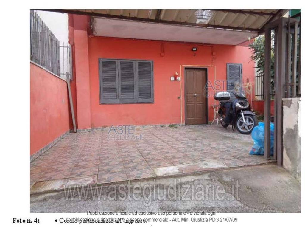 appartamento in vendita a Napoli in zona Pianura