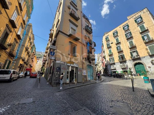 appartamento in vendita a Napoli