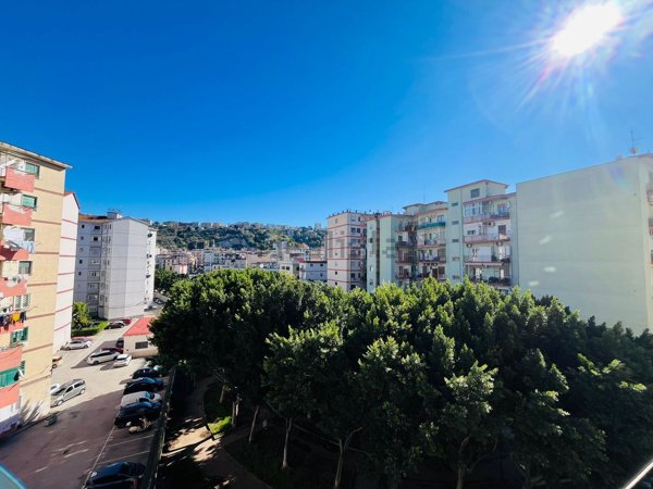 appartamento in vendita a Napoli in zona Fuorigrotta