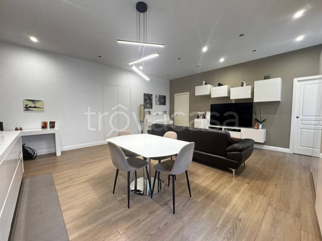 appartamento in vendita a Napoli in zona Vomero