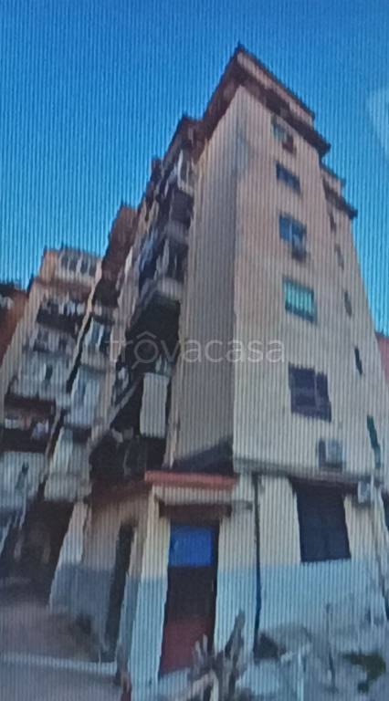 appartamento in vendita a Napoli in zona Bagnoli