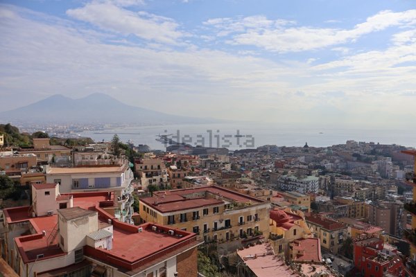 appartamento in vendita a Napoli in zona Vomero