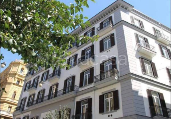 appartamento in vendita a Napoli in zona Pendino / San Giuseppe