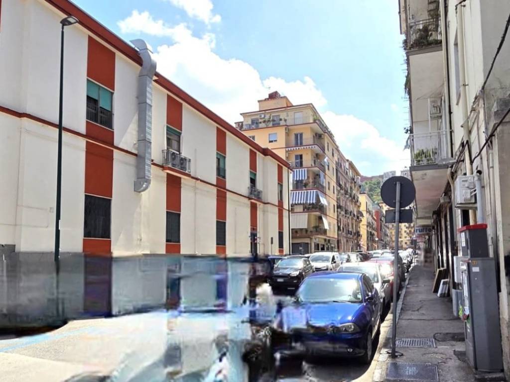 appartamento in vendita a Napoli in zona Fuorigrotta