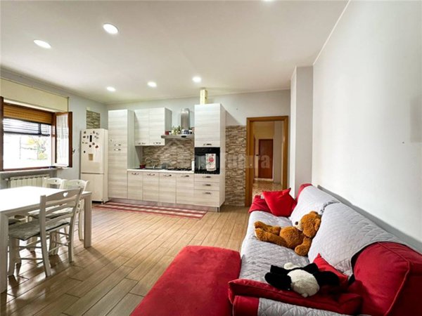 appartamento in vendita a Napoli in zona Secondigliano