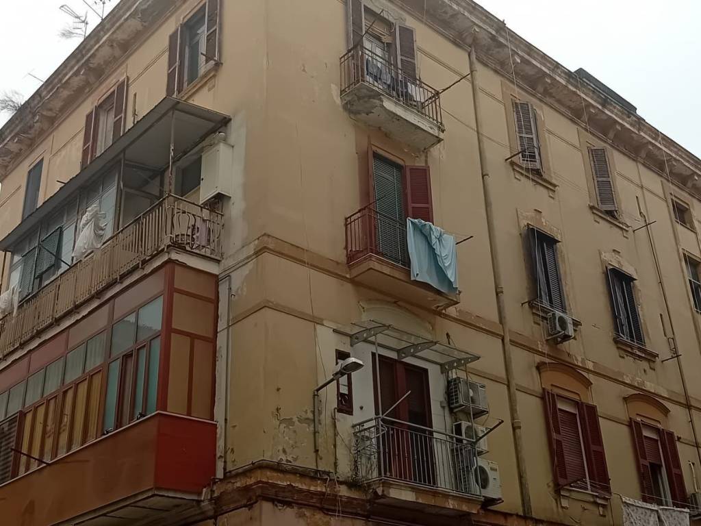 appartamento in vendita a Napoli in zona Fuorigrotta