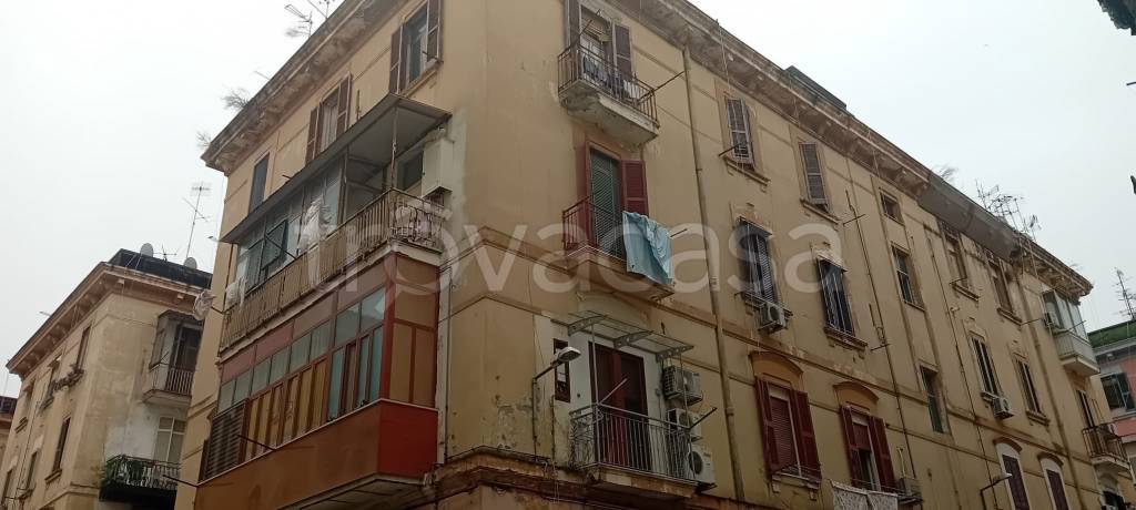 appartamento in vendita a Napoli in zona Fuorigrotta