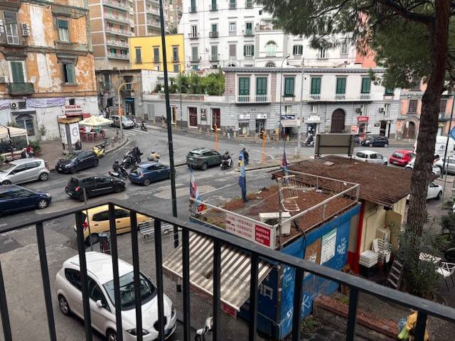 appartamento in vendita a Napoli in zona Avvocata