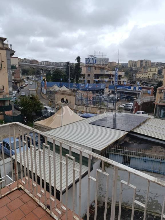 appartamento in vendita a Napoli in zona Soccavo