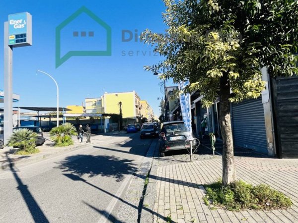 appartamento in vendita a Napoli in zona Barra