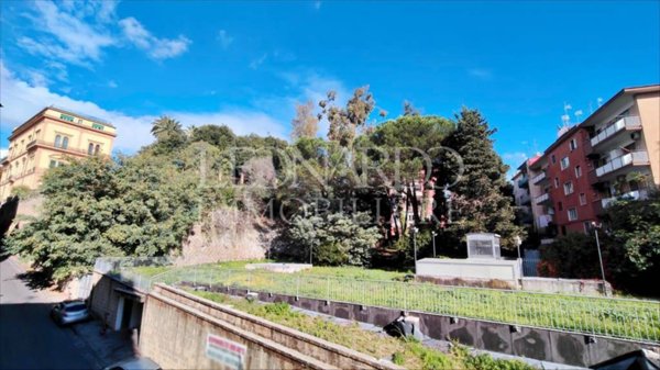 appartamento in vendita a Napoli in zona Arenella
