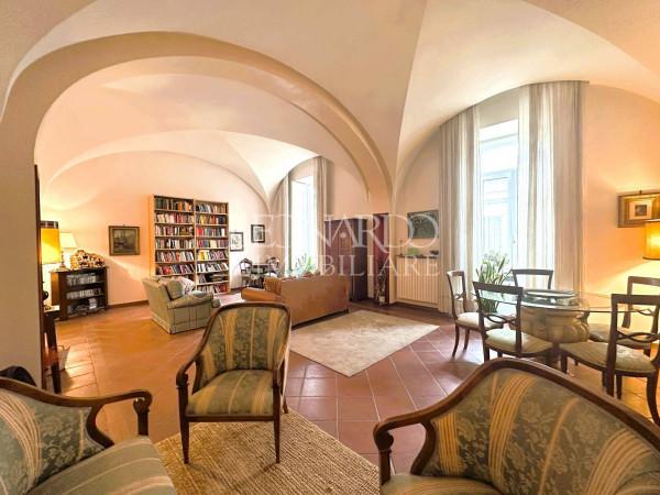 appartamento in vendita a Napoli in zona Stella