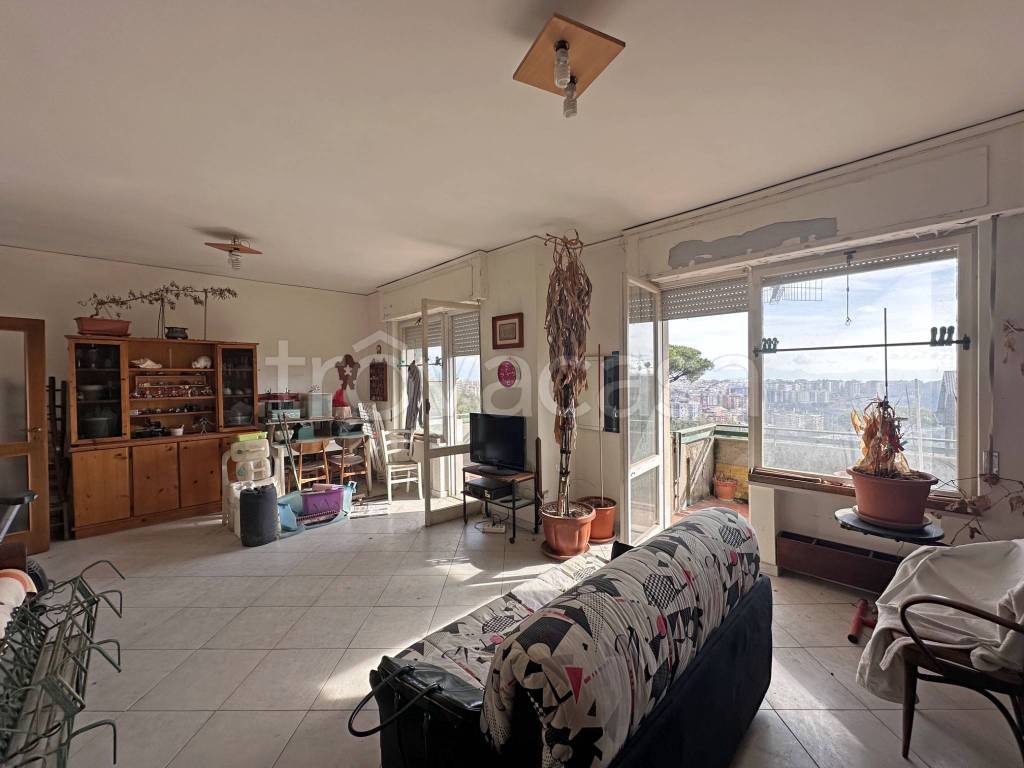 appartamento in vendita a Napoli in zona Vomero