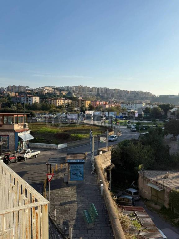 appartamento in vendita a Napoli in zona Soccavo