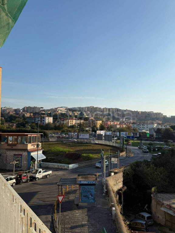 appartamento in vendita a Napoli in zona Soccavo