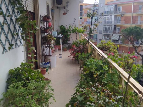 appartamento in vendita a Napoli in zona Capodimonte / Colli Aminei