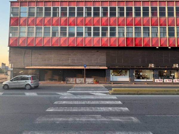 intera palazzina in vendita a Napoli in zona Barra