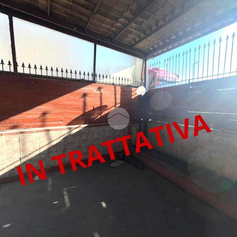 casa indipendente in vendita a Napoli in zona Ponticelli