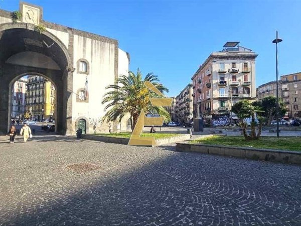 appartamento in vendita a Napoli