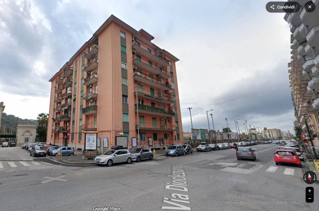 appartamento in vendita a Napoli in zona Fuorigrotta