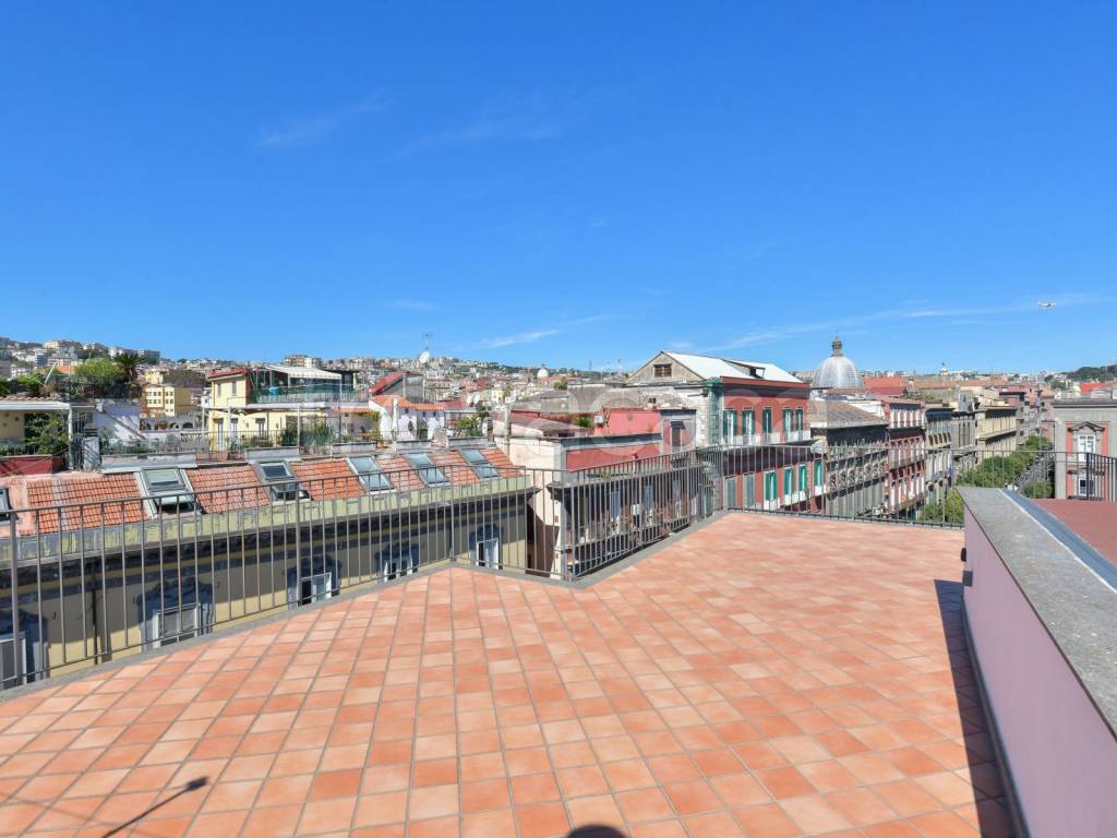 appartamento in vendita a Napoli