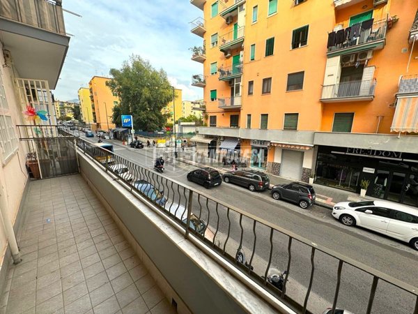 appartamento in vendita a Napoli in zona Bagnoli