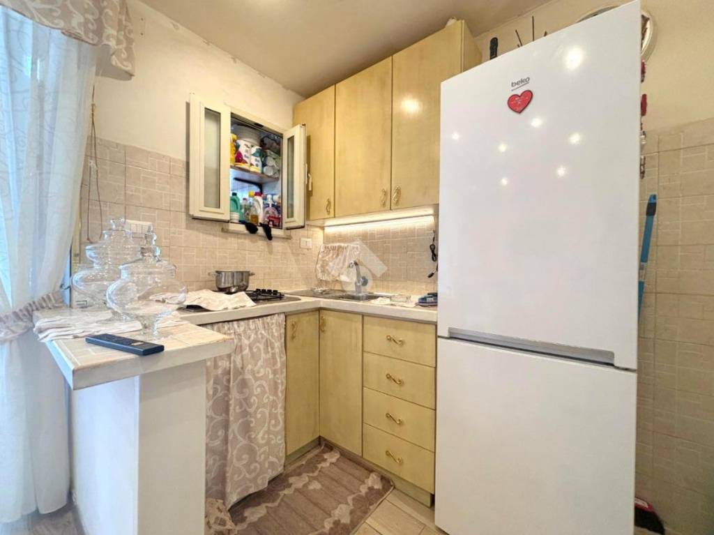 appartamento in vendita a Napoli in zona San Ferdinando