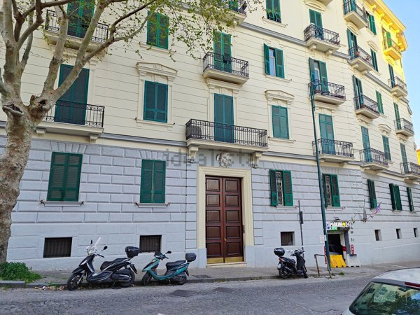 appartamento in vendita a Napoli in zona Vomero