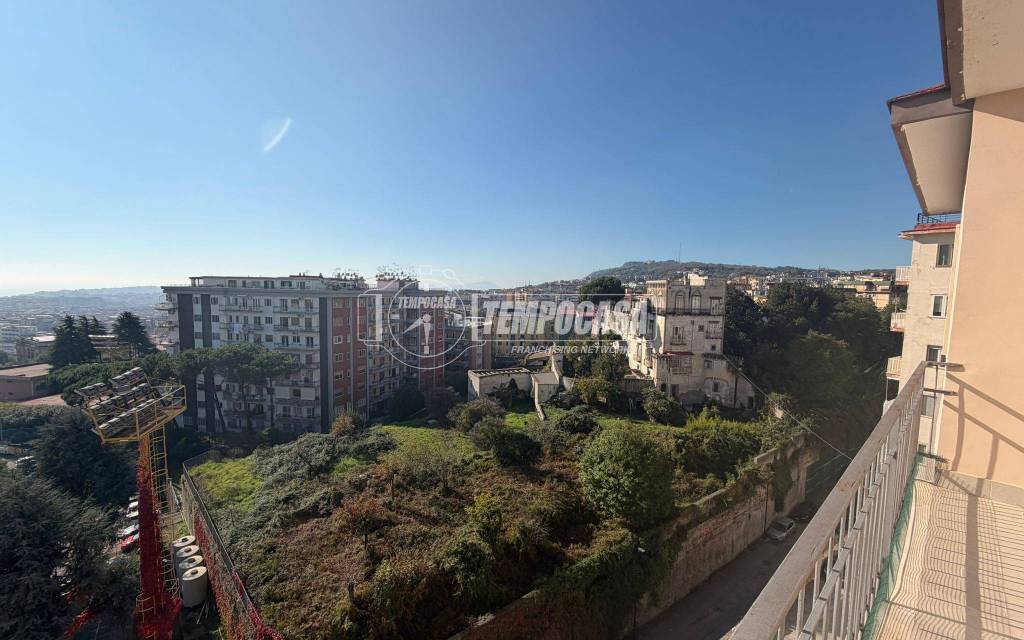 appartamento in vendita a Napoli in zona Camaldoli