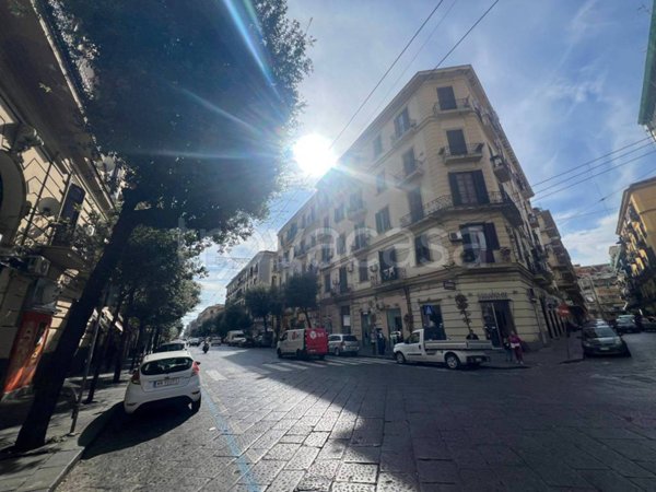 appartamento in vendita a Napoli in zona Mercato