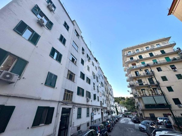 appartamento in vendita a Napoli