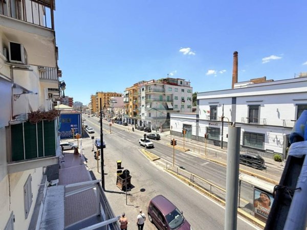 appartamento in vendita a Napoli in zona Zona Industriale-Ferrovia