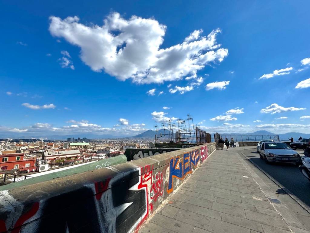 appartamento in vendita a Napoli