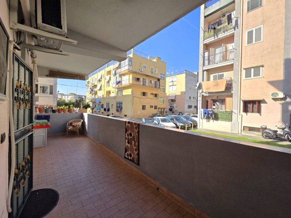 appartamento in vendita a Napoli in zona Barra