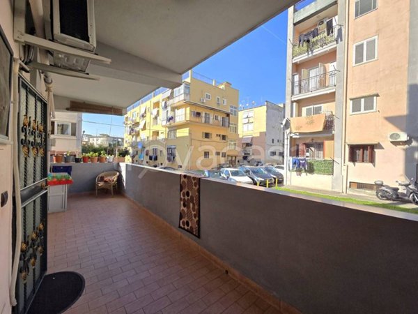 appartamento in vendita a Napoli in zona Barra