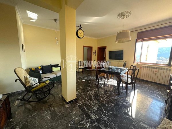 appartamento in vendita a Napoli in zona Bagnoli