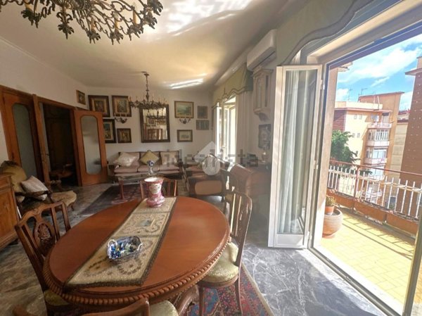 appartamento in vendita a Napoli in zona Arenella