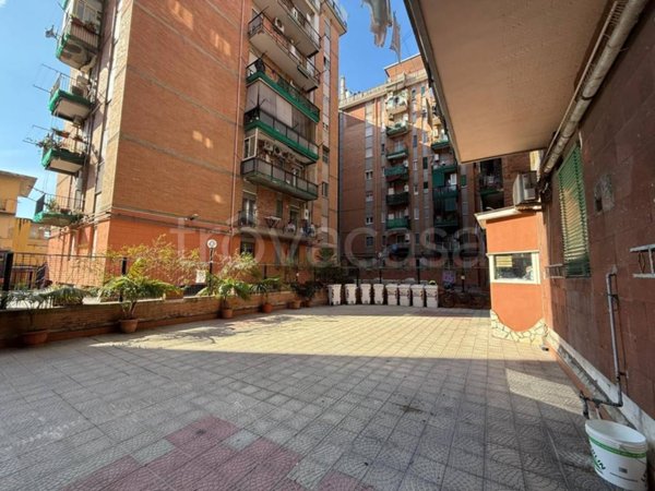 appartamento in vendita a Napoli in zona Fuorigrotta