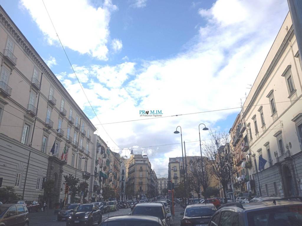 appartamento in vendita a Napoli in zona San Lorenzo