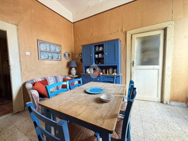 appartamento in vendita a Napoli in zona Montecalvario