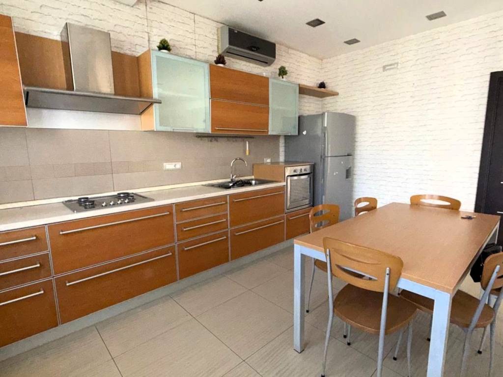 appartamento in vendita a Napoli in zona Fuorigrotta