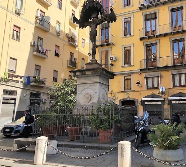 appartamento in vendita a Napoli